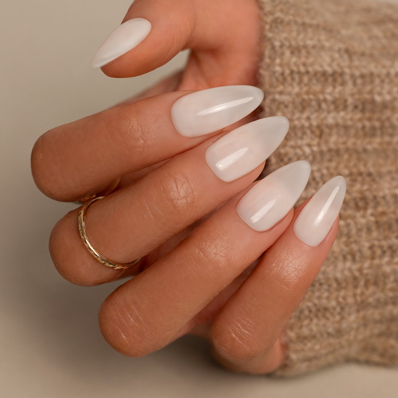 Andreia Nail Gel Polish - Colour 219 Milky White - Image 3